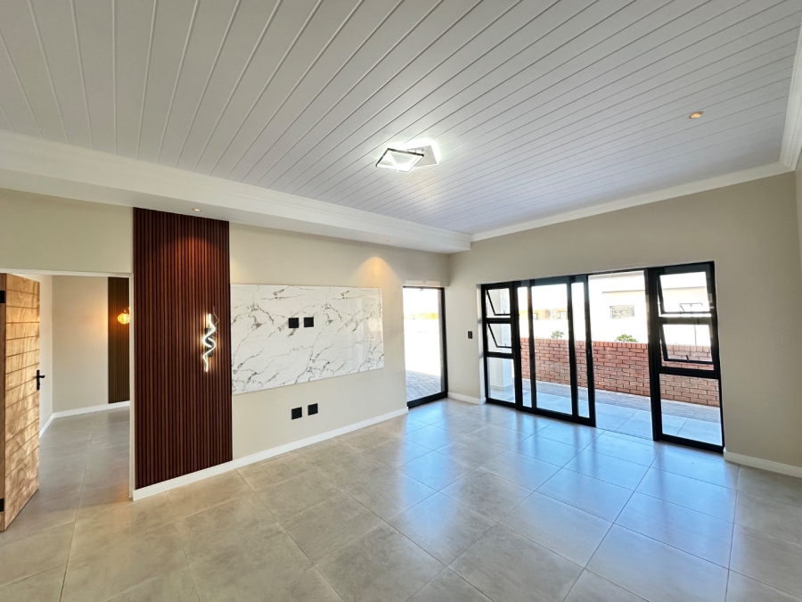 3 Bedroom Property for Sale in Monte Christo Western Cape